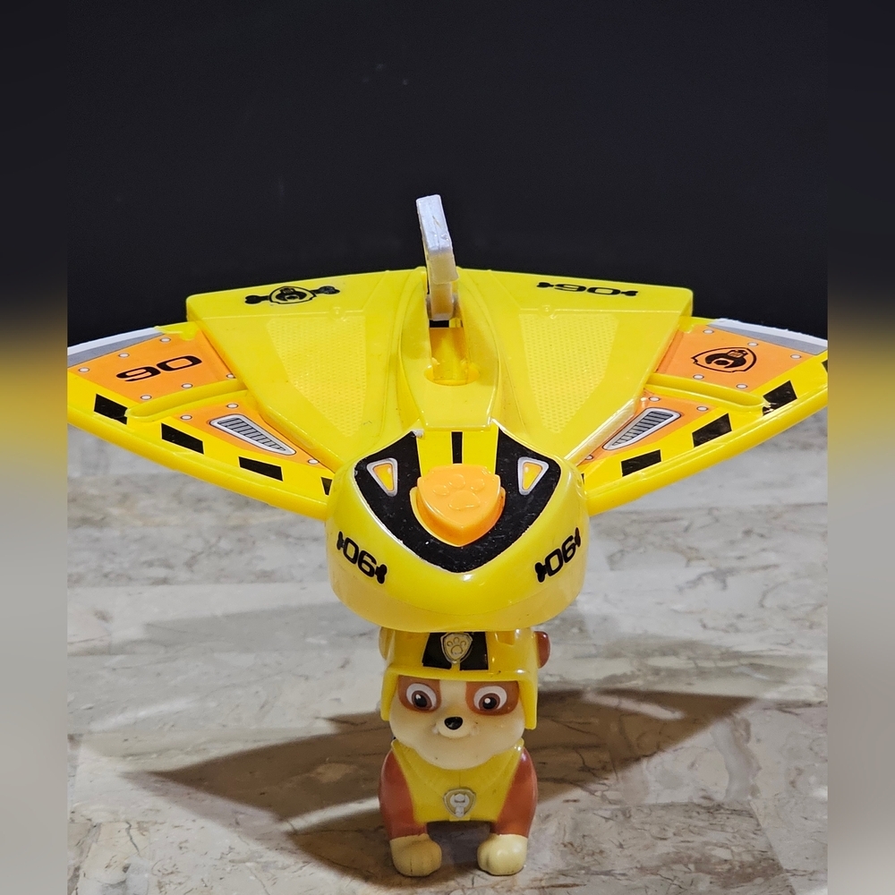 Paw Patrol Ultimate Rescue  Rubble Ultimate Hang Gliders Figure‎